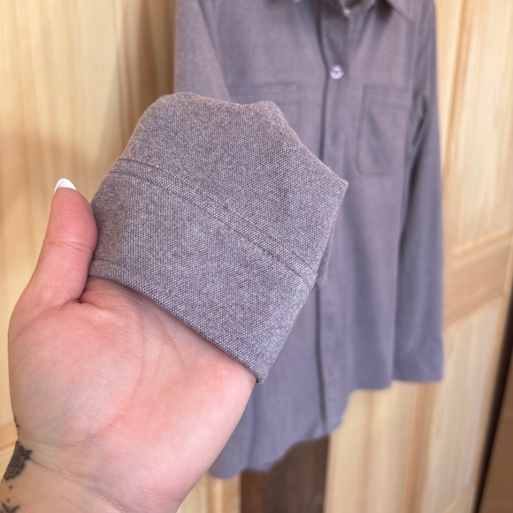 NWOT Lavender Button-Up - Picture 2 of 8